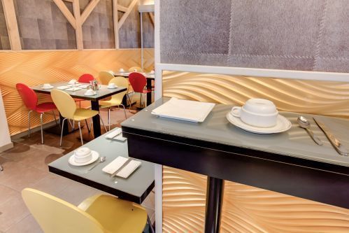 Hotel Maubeuge Gare du Nord